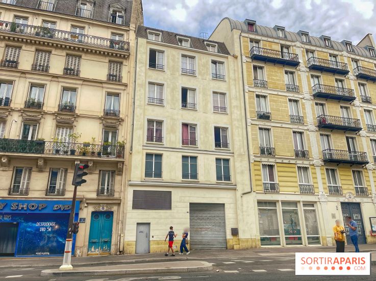 fausse façade qui cachent des trucs de la RATP