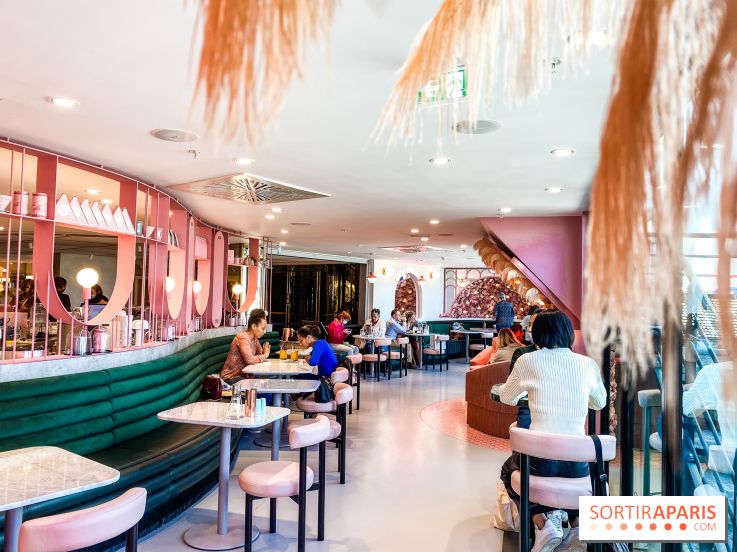 Elan café, le célèbre salon de thé rose aux Galeries Lafayette