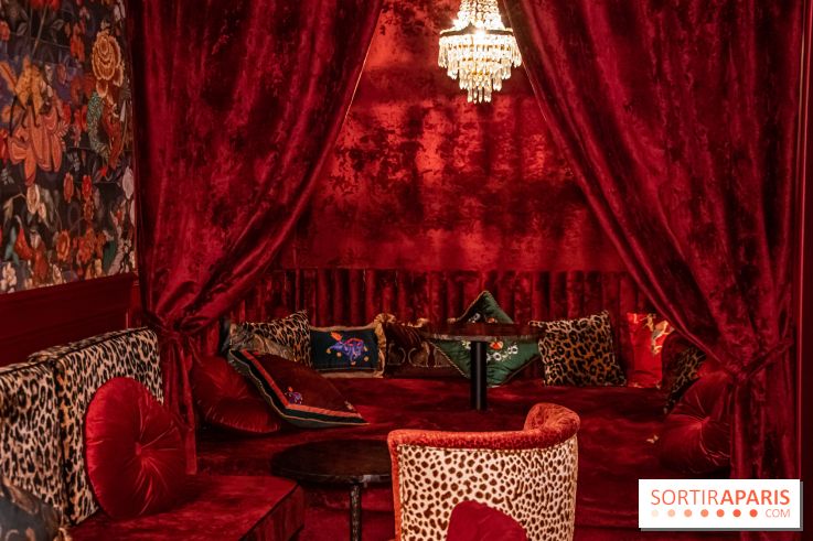 Yagō, le bar intimiste aux allures de maison close à Pigalle