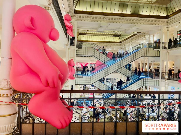 Philippe Katerine s'empare du Bon Marché à Paris : un programme haut en couleurs et plein d'humour