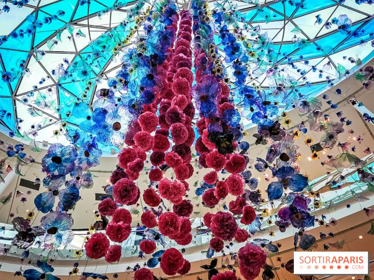 Les bouteilles à la mer, l'exposition poétique et florale autour de la pollution à Beaugrenelle