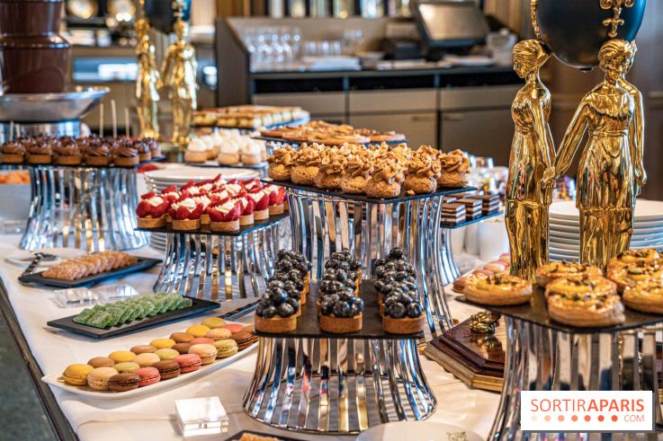 Photos : le Brunch royal du café de la Paix