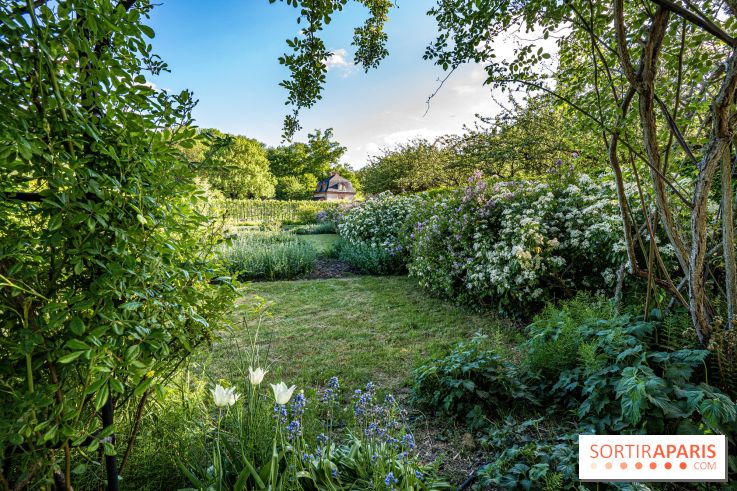 Le Château de Breteuil, ses jardins remarquables et contes de Perrault 