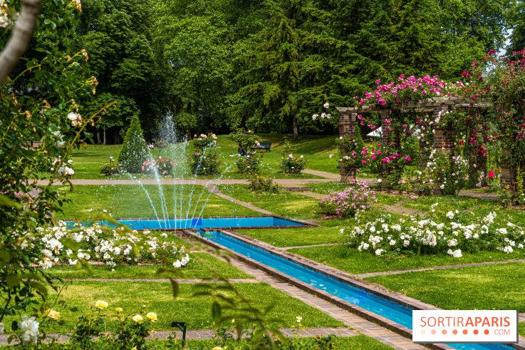 La Roseraie du Parc Lebaudy sur l'Ile de Puteaux