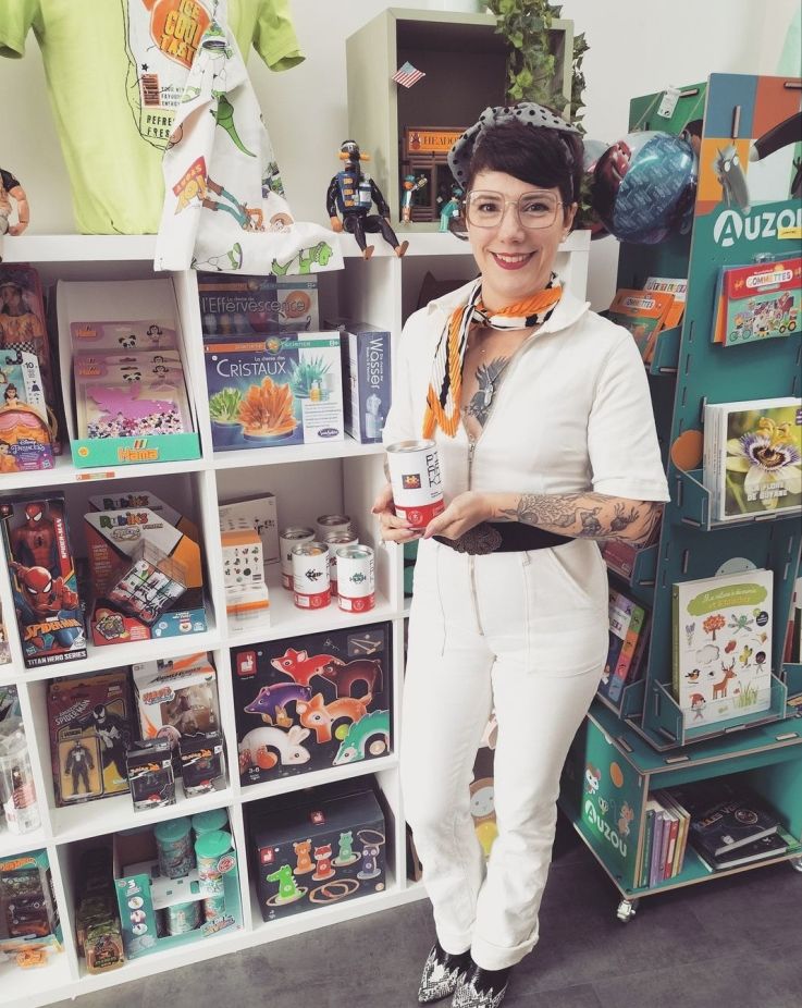 Le cube à roulettes, le magasin de jouets qui propose des ateliers créatifs pour enfants, à St-Ouen