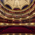 La Tendresse : une exploration des masculinités au Théâtre des Bouffes Parisiens