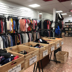 La boutique solidaire Croix-Rouge, l'adresse pour des vêtements de qualité à petits prix