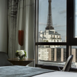 L'hôtel Le Parisis, une sublime adresse avec vue sur la Tour Eiffel