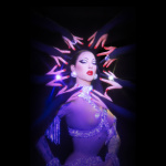 Violet Chachki (Ru Paul’s Drag Race) débaque au Crazy Horse cet été à Paris
