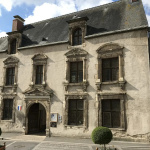 Bibliothèque Diane de Poitiers à Étampes