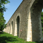Dans les Yvelines, cet ancien aqueduc historique alimentait les jardins du Château de Versailles