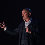 Viktor Vincent Fantastik Dôme de Paris