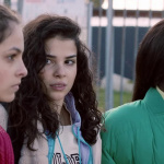 "HLM PUSSY" : un drame de Nora El Hourch sur la vie des filles des banlieue avec Bérénice Bejo