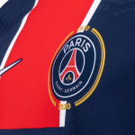 PSG : les deux maillots en édition limitée pour ses 50 ans sont disponibles
