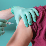 Covid-inenting: 66,66% van die Franse bevolking is eerste ingeënt