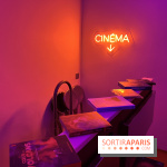 Insolite : Out of the blue, le bar-cinéma qui mixe vins nature et courts-métrages d'auteur à Paris