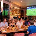 Diffusion du match de la Finale de la Ligue des Champions PSG - Arsenal au restaurant Paillettes
