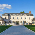 bal medieval chateau 77