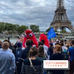 Athlètes et flambeau de Paris 2024