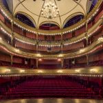 La Tendresse : une exploration des masculinités au Théâtre des Bouffes Parisiens