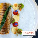 Restaurant Papylles à Bois-le-Roi - les photos - Le maquereau à la flamme, moutarde fumée, piquillos et ail des ours