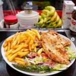 Chouchou Paris : Le temple de la grillade au feu, du kebab et de la crêpe XXL débarque à Strasbourg-Saint-Denis