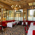 Le restaurant étoilé du Grand Véfour passe en mode bistrot avec un menu abordable