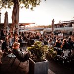 Le Flow à Paris: lapéniche Restaurant-Bar-Terrace, Club and Rooftop Alexander III