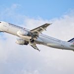 Interdiction de boire et manger dans les trains, avions et bus : comment va s'appliquer la mesure ?