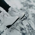 Noël 2025 à Orsay : un village d'hiver festif avec patinoire, chalet et décoration