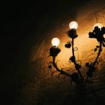 Le musée éclairages anciens, une pépite méconnue cachée au cœur d'une boutique-atelier à Paris