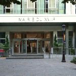 Pourquoi cette mairie parisienne est la seule à avoir une architecture moderne ?