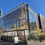 Une galerie d'art contemporain au cœur d'un ancien château en région parisienne