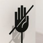 Ne Pas Toucher : une exposition gratuite, interactive et engagée débarque dans le marais