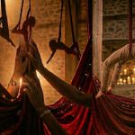 Nuit Blanche 2026 à Paris : une performance aérienne et acrobatique dans une ancienne ferme historique