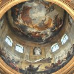 Cette chapelle discrète du 6e arrondissement de Paris cache un somptueux décor baroque italien