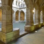 Histoire de Paris : le Cloître des Billettes, le dernier cloître médiéval de Paris