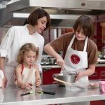 Les cours de cuisine Parent-Enfant de l'Atelier des Chefs