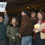 [Télé] Discount : Une comédie sociale pleine de solidarité et d’humour sur C8