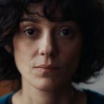 Little Girl Blue, docudrame de Mona Achache avec Marion Cotillard, explore les secrets de famille lors d'une séance spéciale à Cannes 2023.