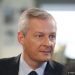 Soutien aux commerces de proximité  : Bruno Le Maire demande un "geste patriotique" aux Français   