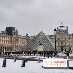 La Neige à Paris - Musée du Louvre pyramide