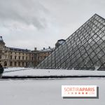 La Neige à Paris - Musée du Louvre pyramide