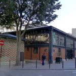 Le marché couvert de La Chapelle-L'Olive, une halle gourmande au cœur du quartier populaire