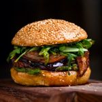 Joia, le restaurant d'Hélène Darroze, propose des menus livrés ou à emporter