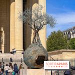 Exposition en plein air des œuvres monumentales d'Andrea Roggi, quartier Faubourg Saint-Honoré