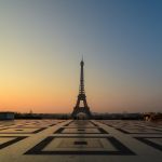Énergie : la Tour Eiffel va s'éteindre plus tôt