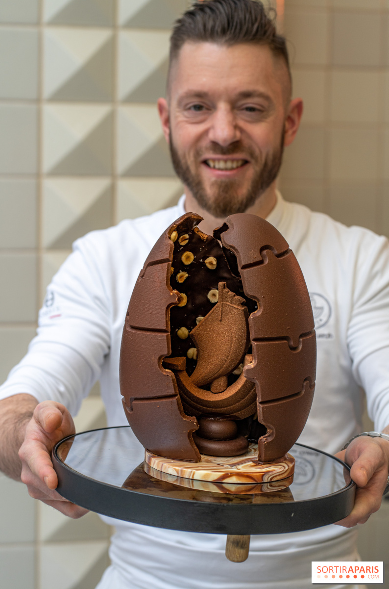 A crazy liner Easter Egg by Nicolas Guercio for Lutetia 