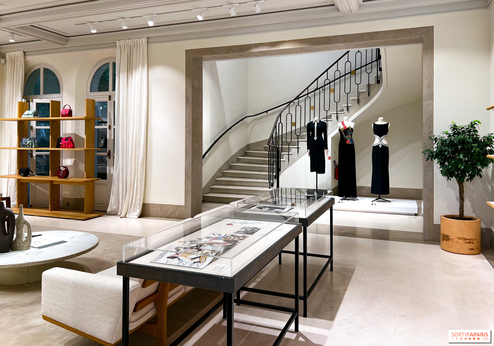 Karl Lagerfeld Designt Für Louis Vuitton
