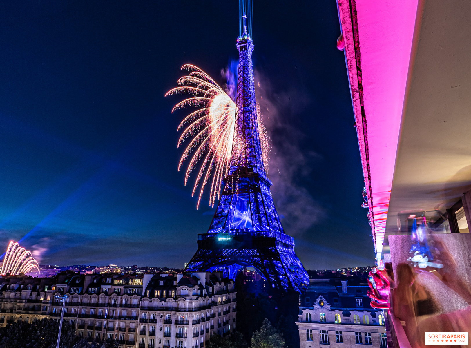 prix du feu d'artifice tour eiffel